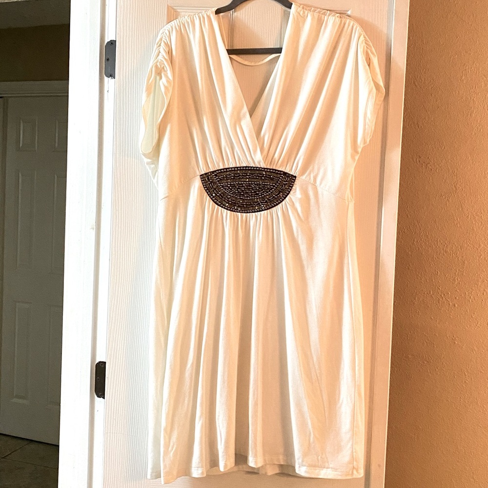 Torrid Size 1 White Dress Ruching/Beaded Detail